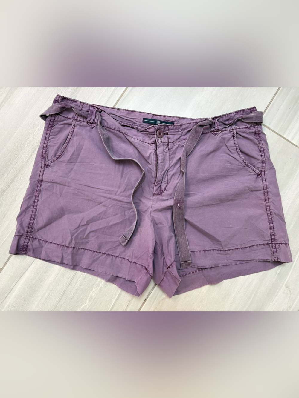 GAP Women's Purple Casual Distressed Drawstring Shorts - Size 14 ☮️